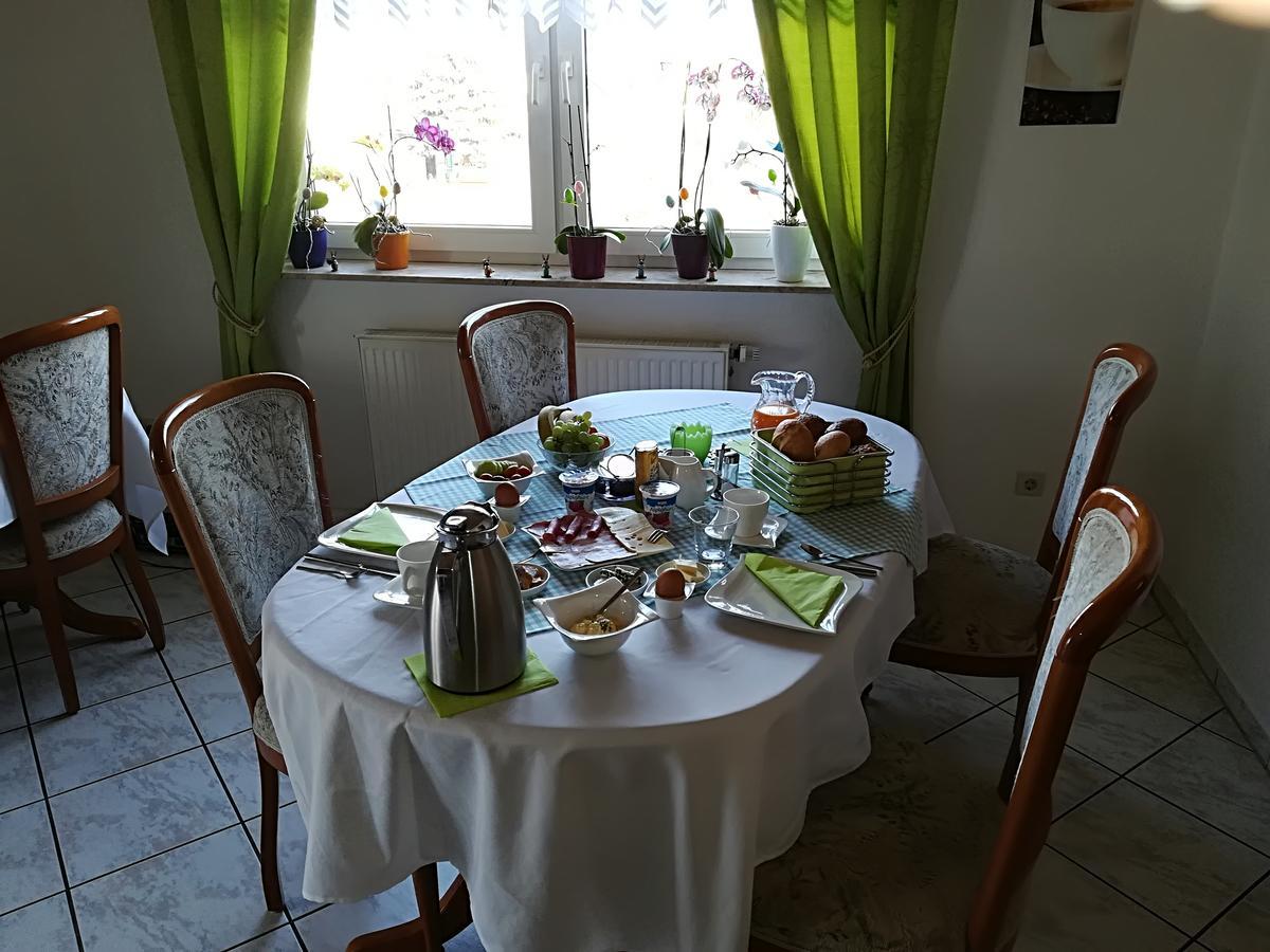 Weinbau & Pension "8Zeilen" Golk Exteriér fotografie